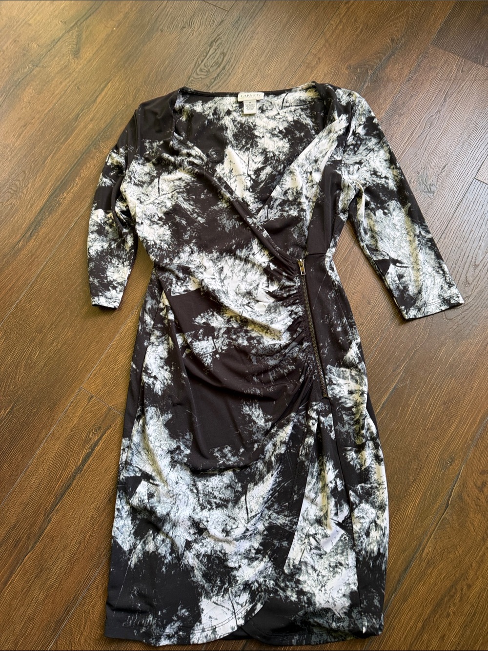Black and White Abstract Ruched Faux-Wrap Dress